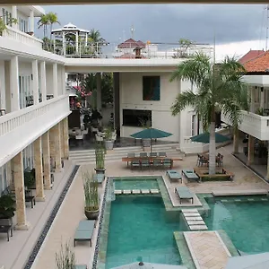 Bali Court & *** Legian (Bali)